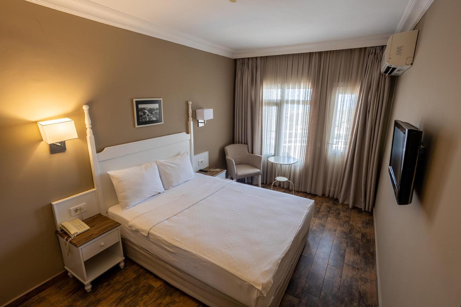 Olbios Marina Resort Hotel Kumkuyu Zewnętrze zdjęcie